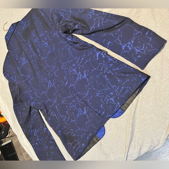 Young Men’s Suit Jacket - Picture 8 of 10